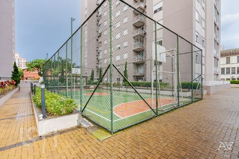 Image 29 - 232011